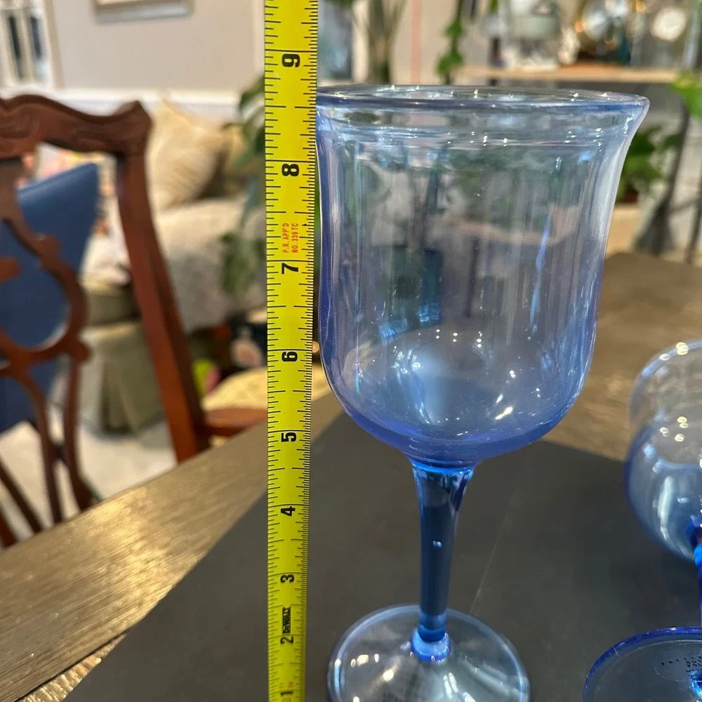 Pottery Barn 4 Piece Outdoor Polycarb Synthetic‎ Water Wine Goblets New